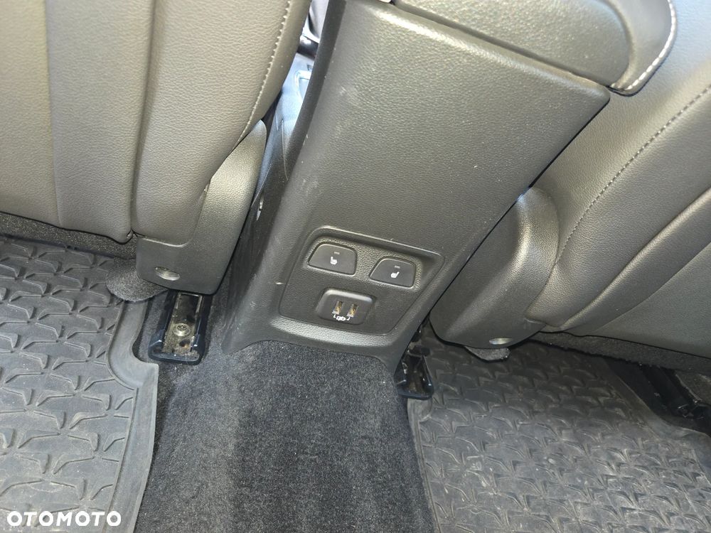 Opel Astra 1.2 Turbo Start/Stop Design&Tech - 17