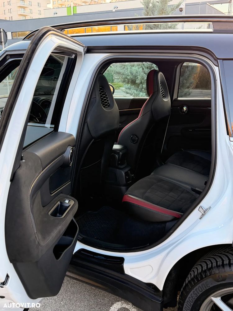 Mini Countryman Cooper S E ALL4 AT - 17