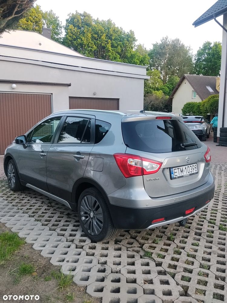 Suzuki SX4 1.6 Premium - 6