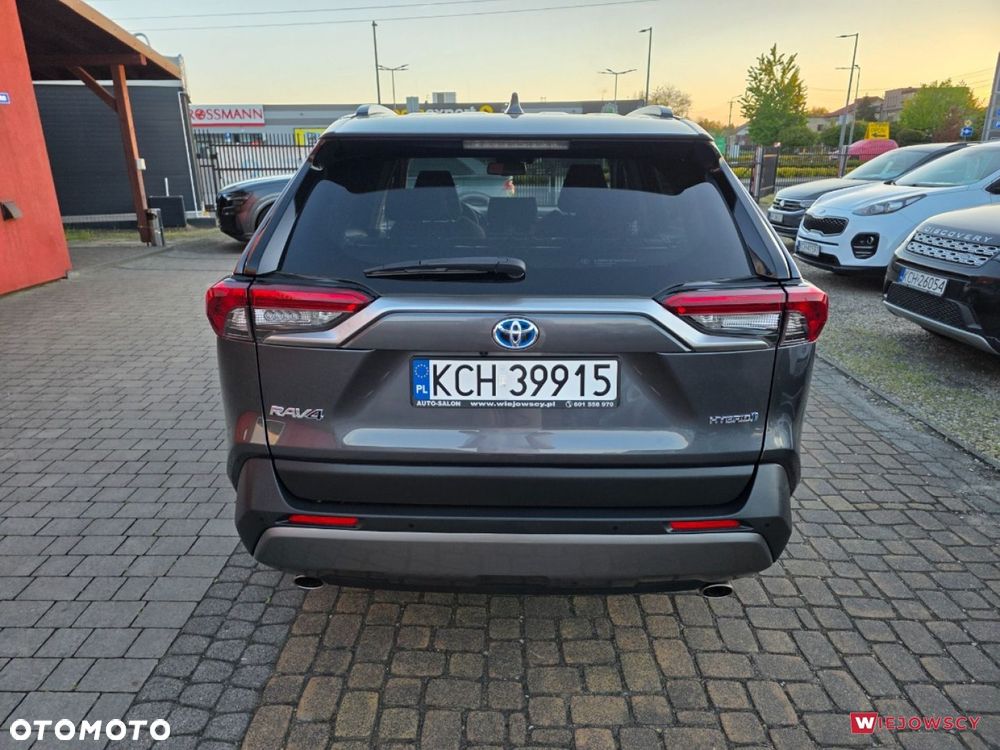Toyota RAV4 - 10