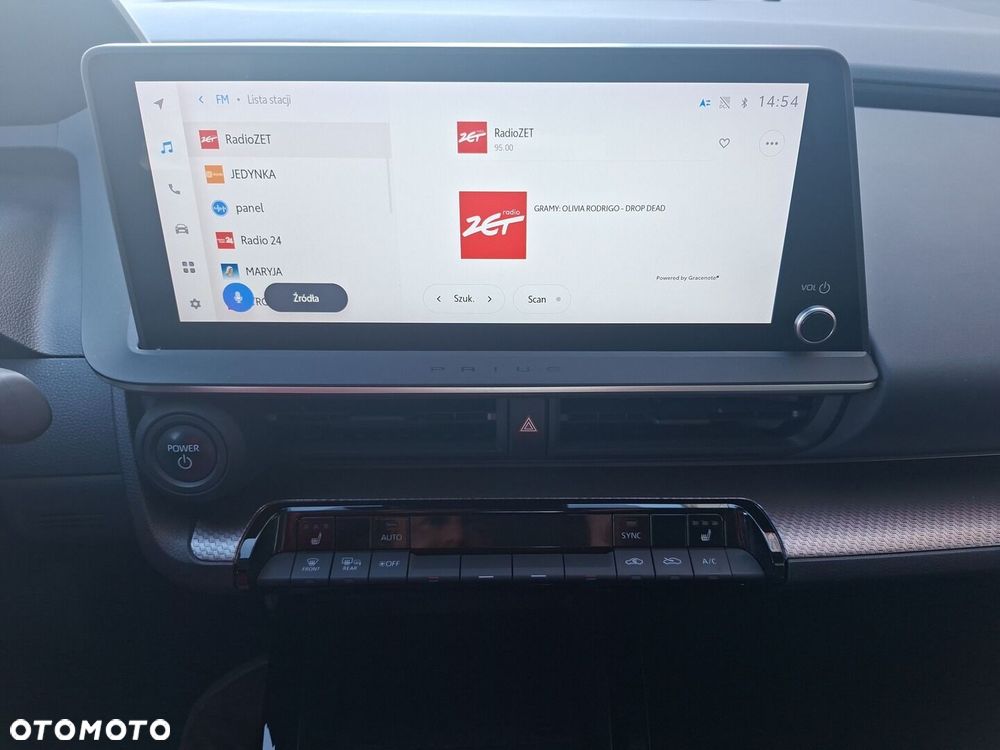 Toyota Prius - 17