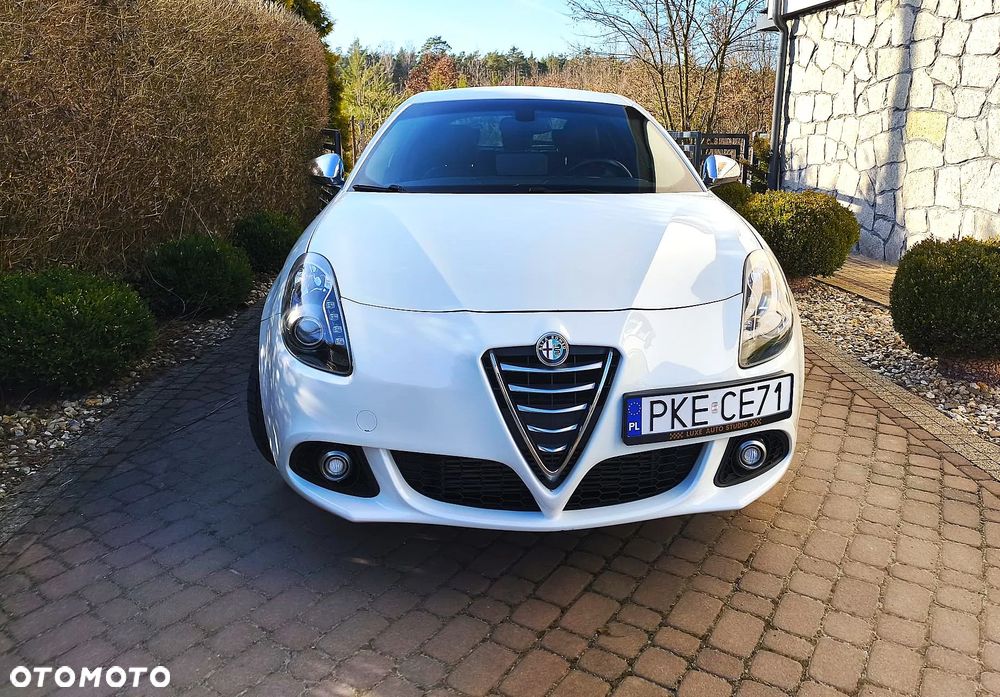 Alfa Romeo Giulietta 2.0 JTDM Exclusive - 5
