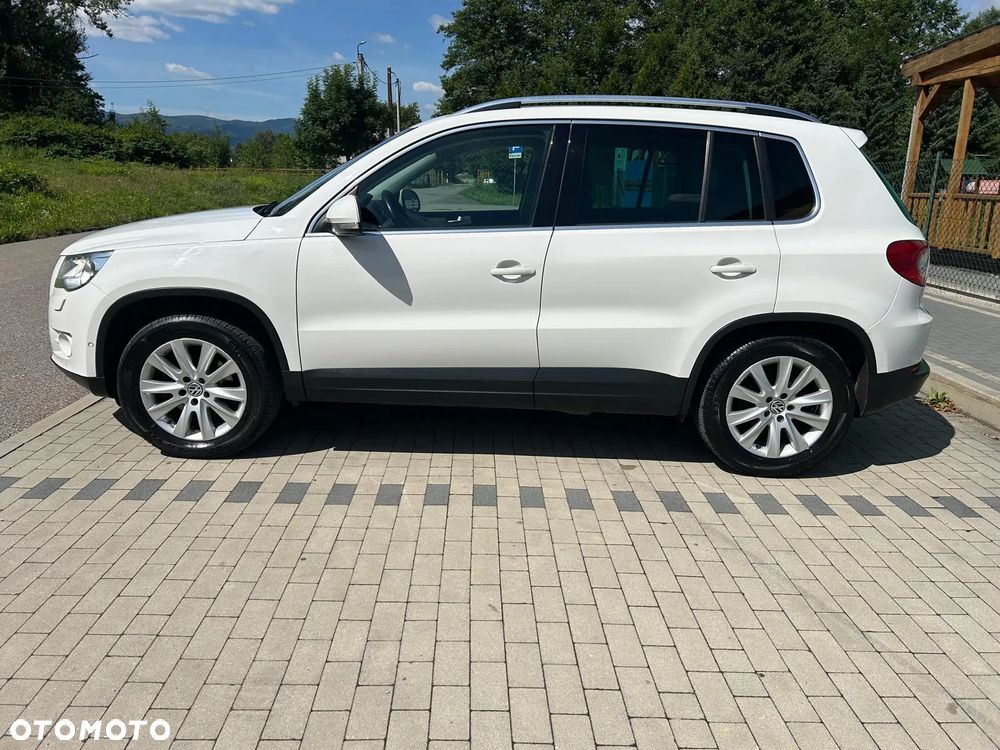 Volkswagen Tiguan - 4