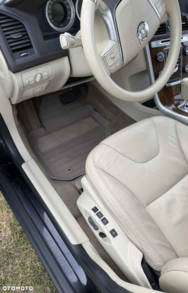 Volvo XC 60 2.4D AWD Summum - 7