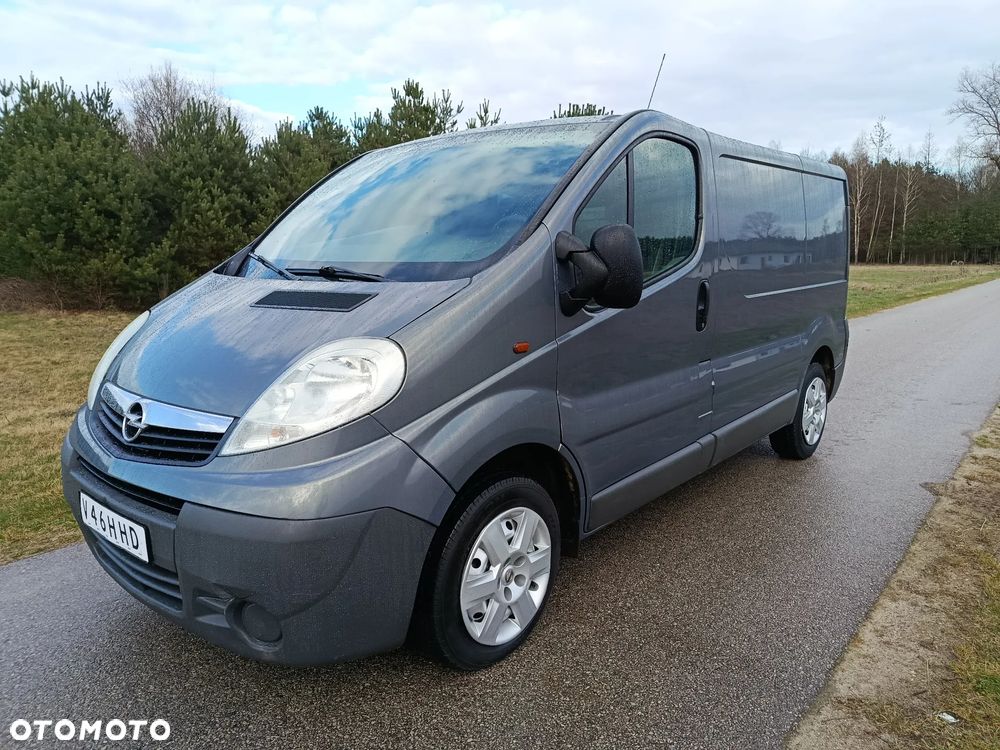 Opel Vivaro - 1