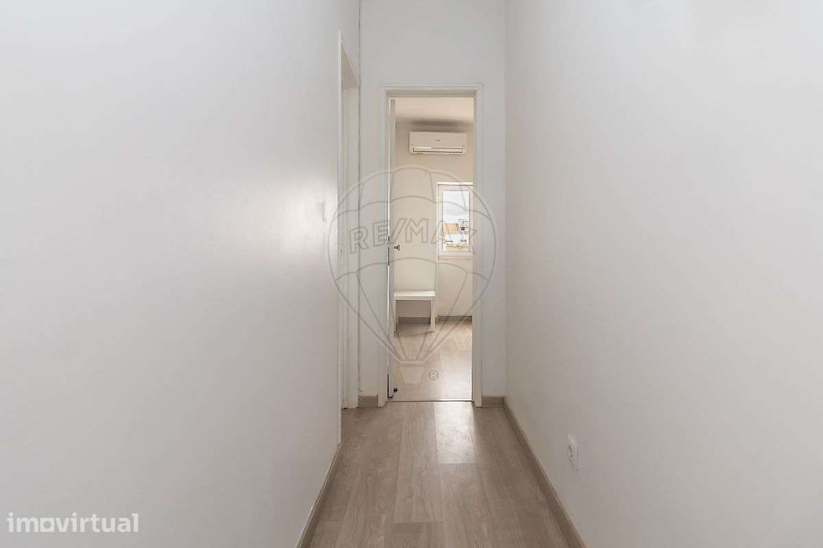 Apartamento T1 para venda - Grande imagem: 2/32