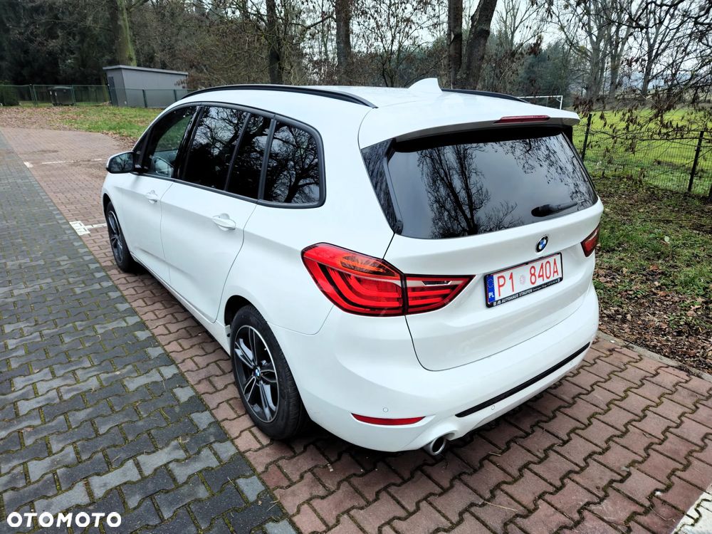 BMW Seria 2 218i GT Sport Line - 10
