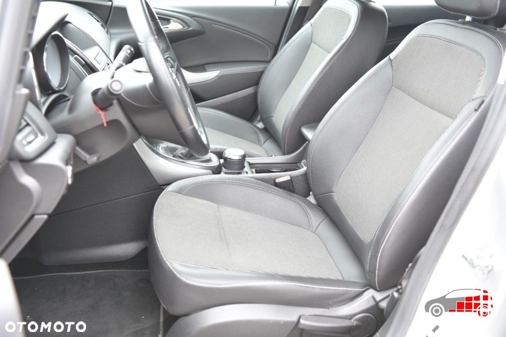 Opel Astra - 18