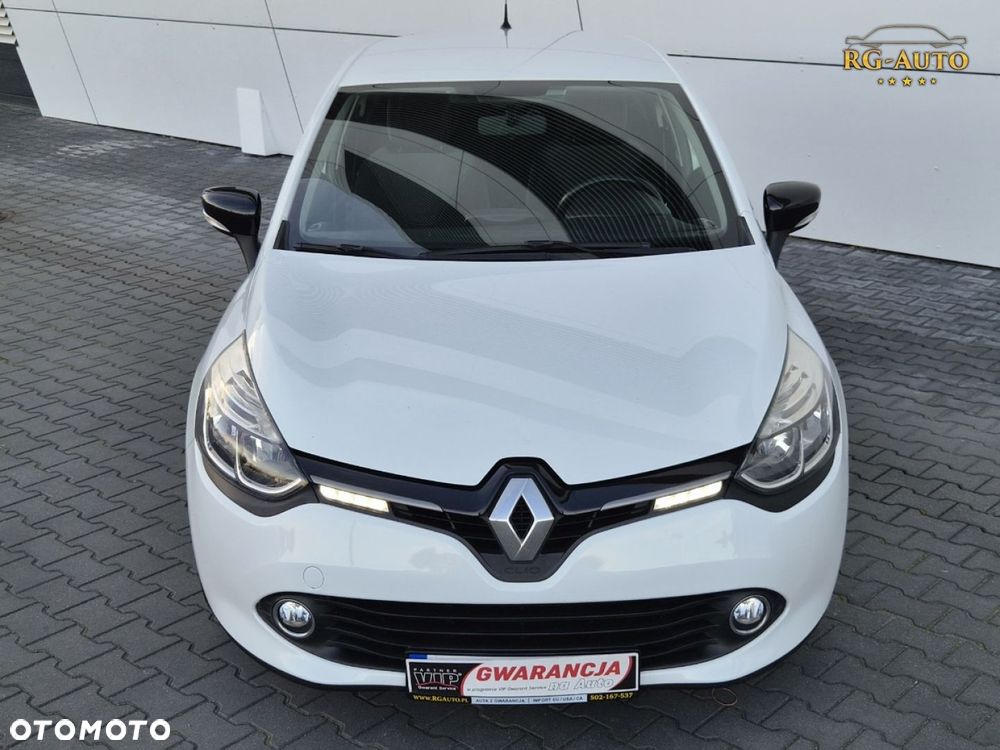 Renault Clio - 17