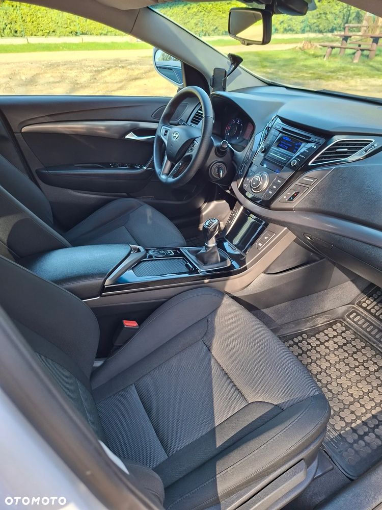 Hyundai i40 1.7 CRDi BlueDrive Comfort - 25