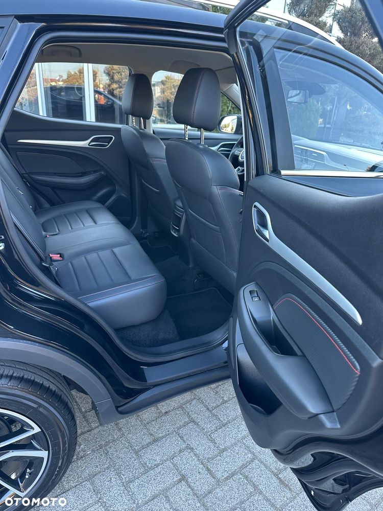 MG ZS 1.5 VTi-Tech Exclusive - 16