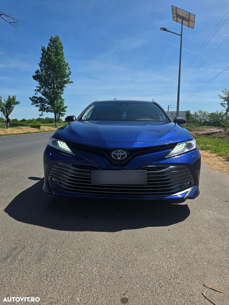 Toyota Camry 2.5 Exclusive - 1