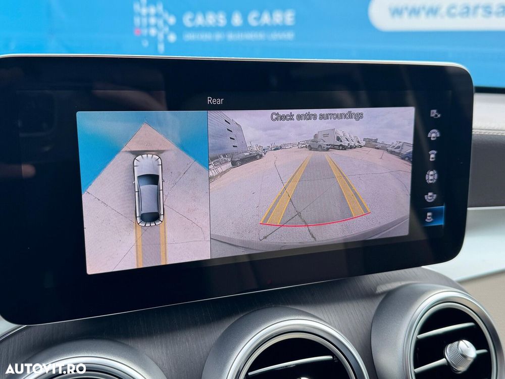 Mercedes-Benz GLC Coupe 300 e 4MATIC - 11