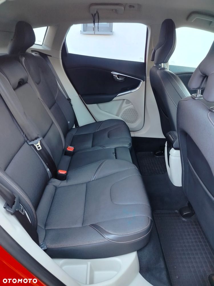 Volvo V40 - 6