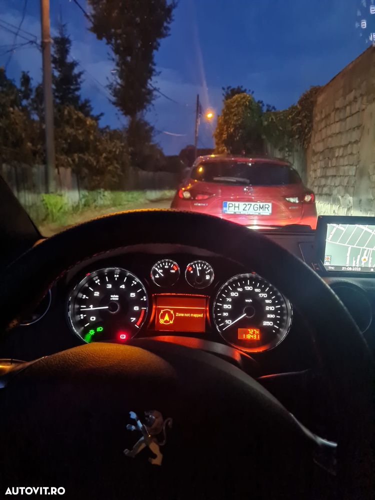 Peugeot RCZ 1.6 155 THP Onyx - 25