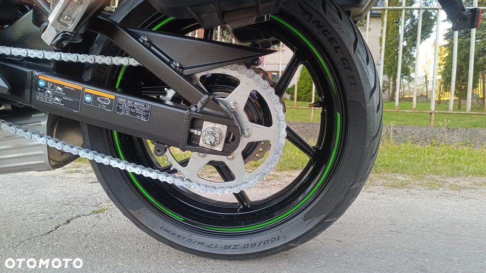 Kawasaki Versys 650 - 13