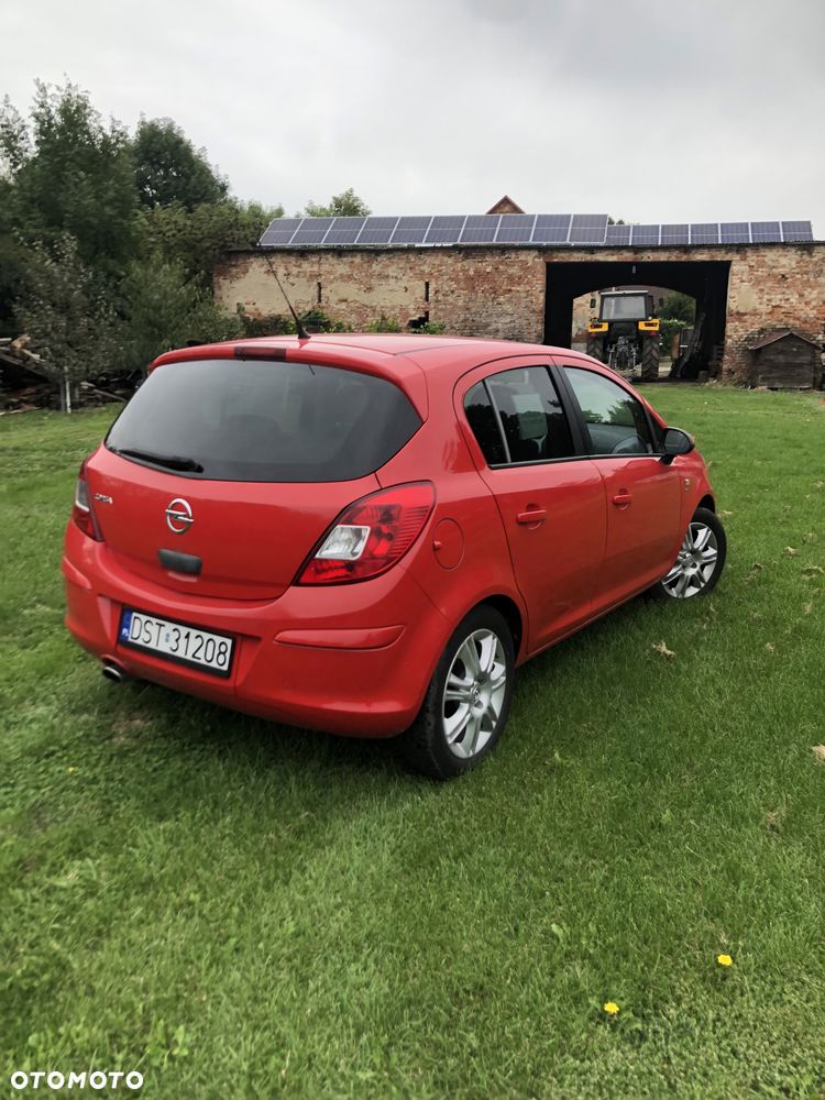 Opel Corsa - 4