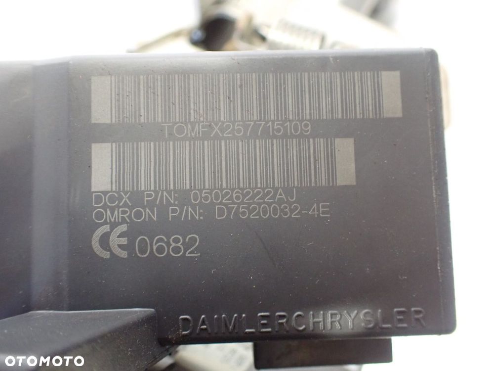 KOLUMNA KIEROWNICZA ZE STACYJKĄ DODGE CALIBER 05026222AJ  05057279AN - 5