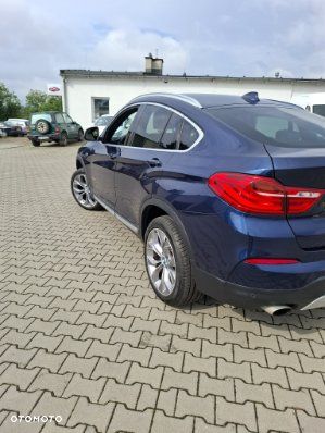 BMW X4 xDrive20i - 13