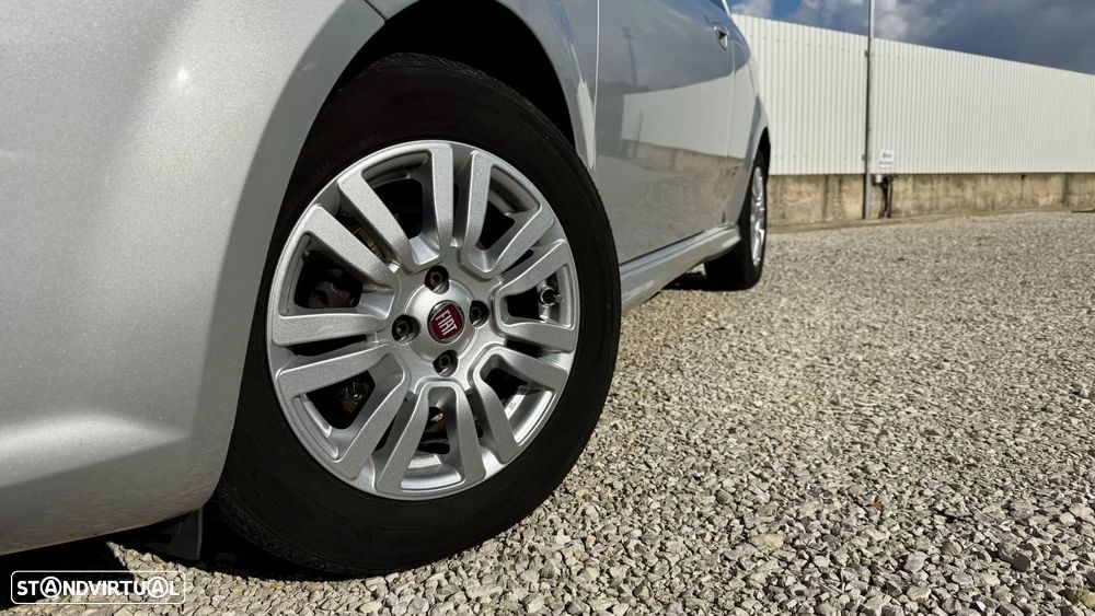 Fiat Punto 1.3 M-Jet Lounge Start&Stop - 2