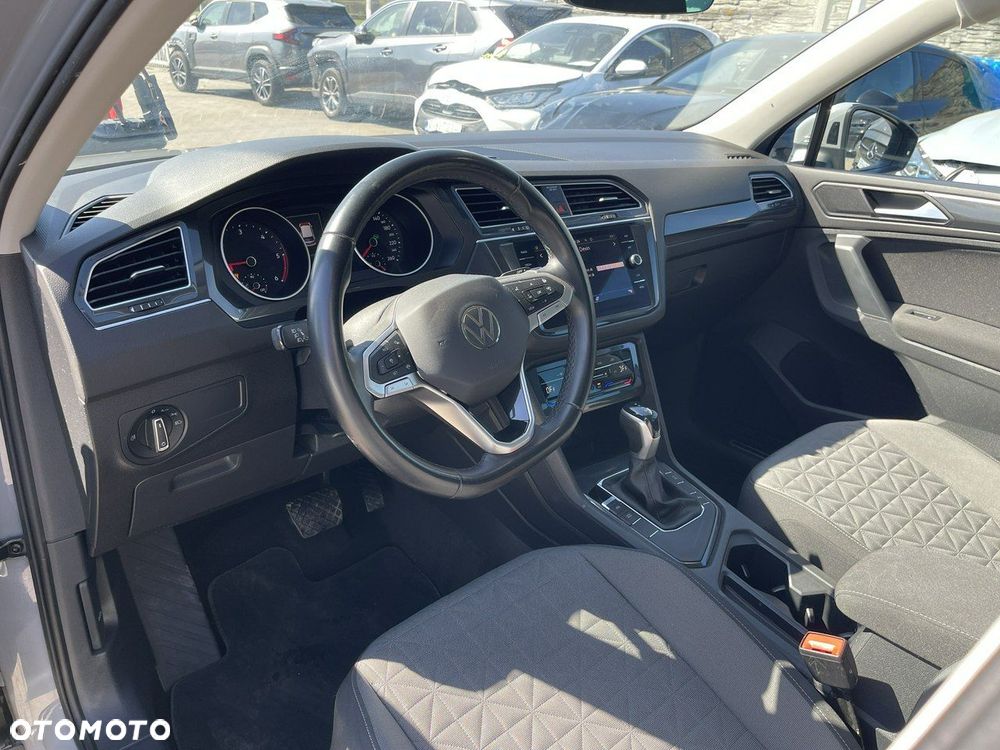 Volkswagen Tiguan 2.0 TDI SCR DSG Life - 12
