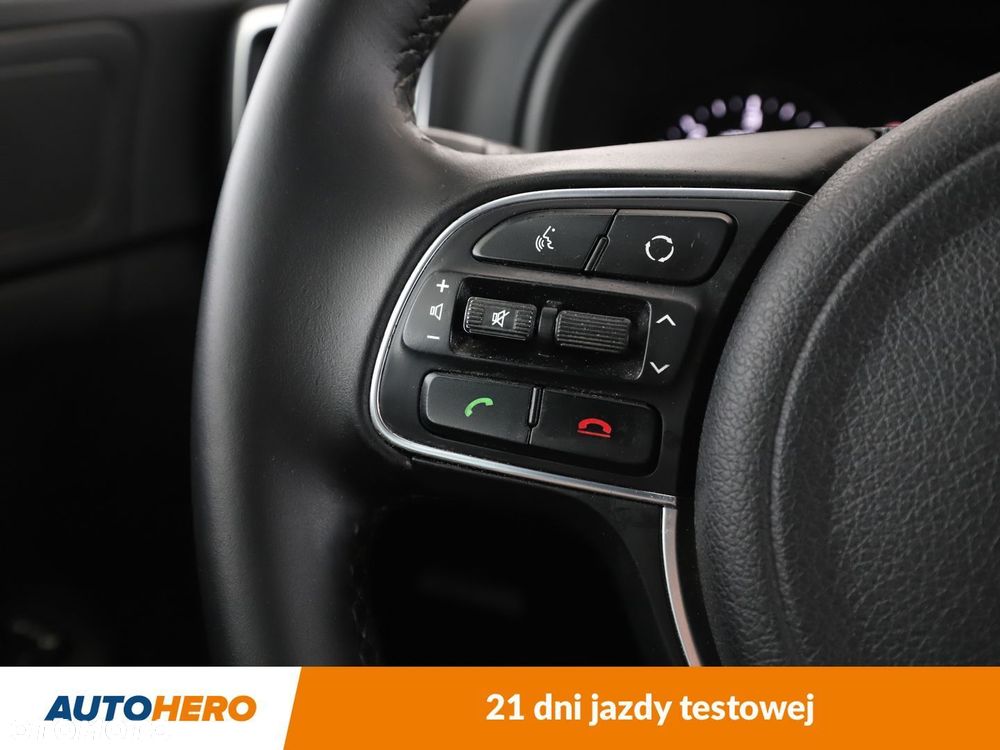 Kia Sportage 1.7 CRDI M 2WD - 29