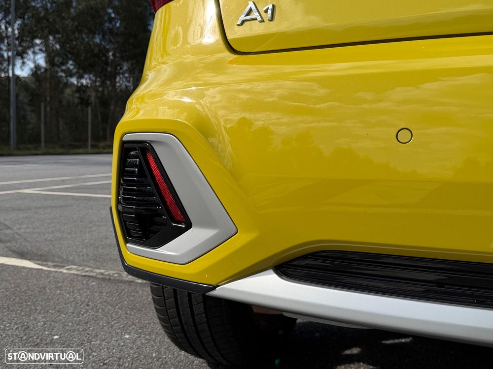 Audi A1 Citycarver 30 TFSI S tronic - 32