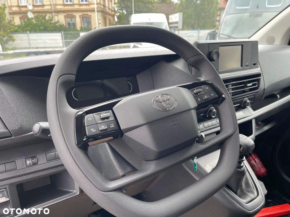 Toyota PROACE - 16