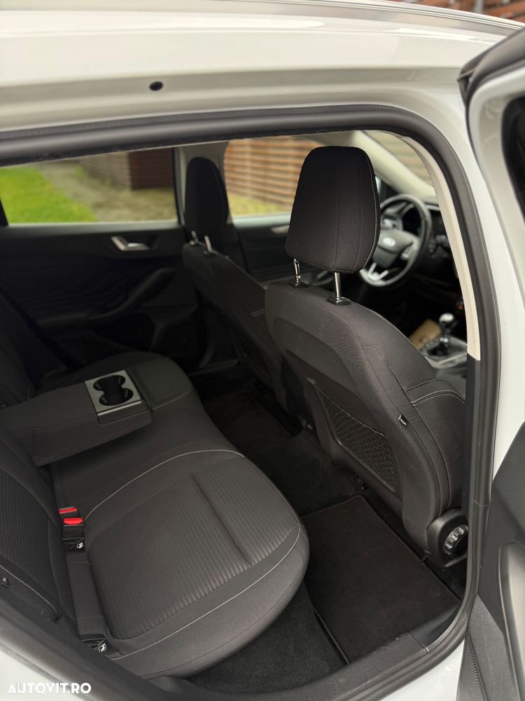 Ford Focus 1.5 EcoBlue Start-Stopp-System TITANIUM STYLE - 21