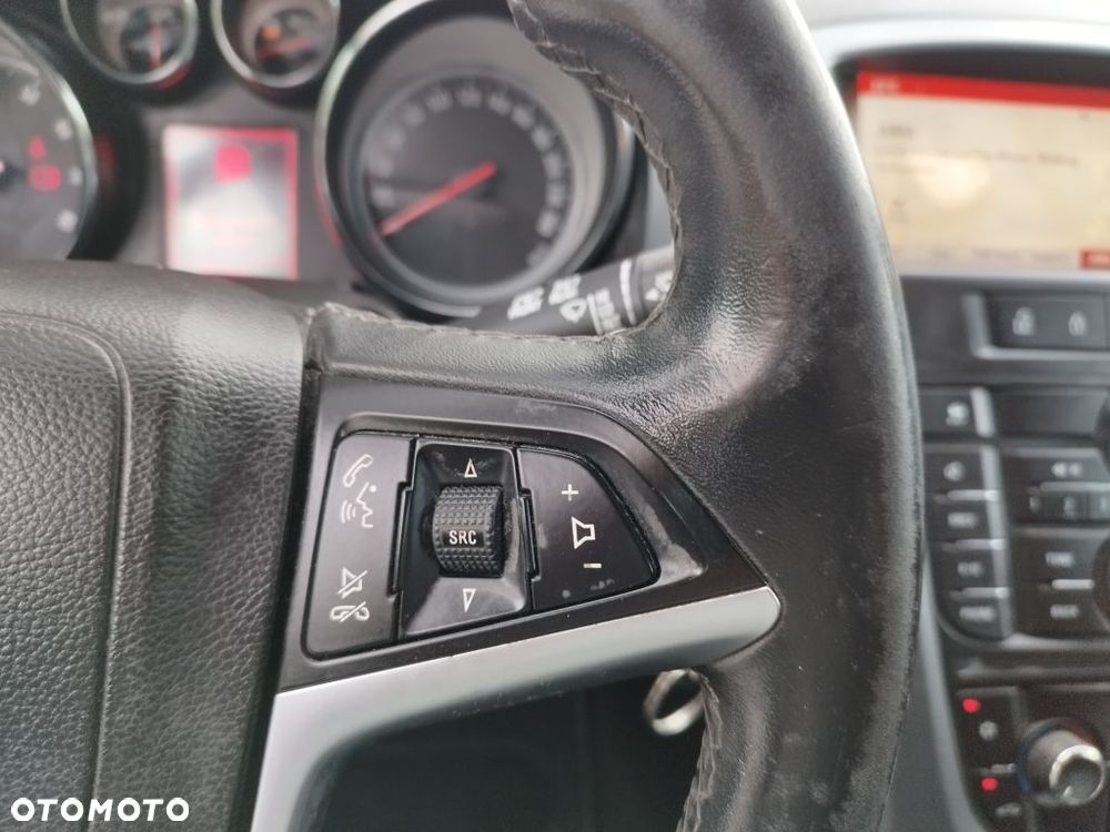 Opel Astra 1.4 Innovation - 26