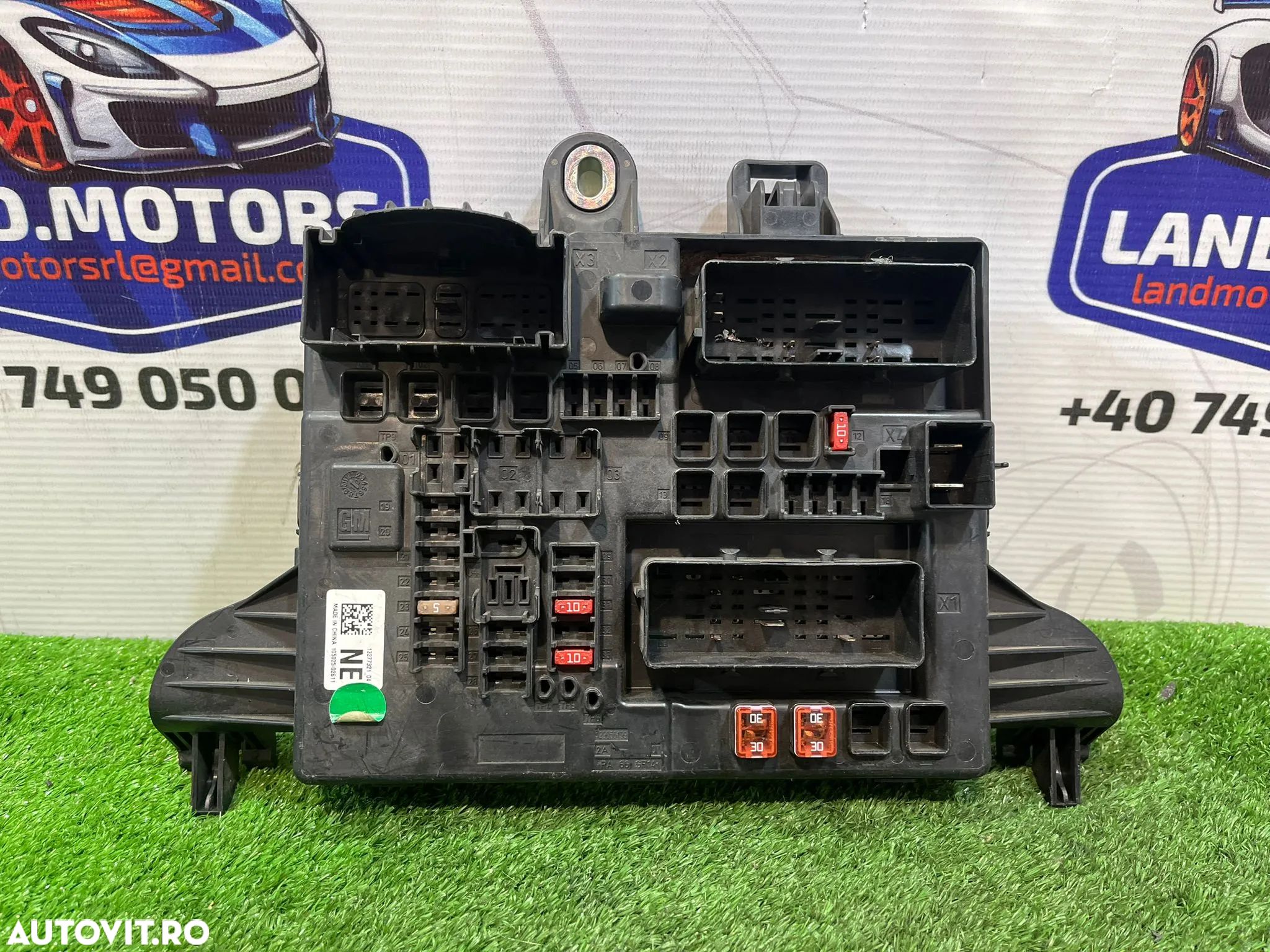 TABLOU PANOU SIGURANTE OPEL INSIGNIA A 2.0 DIESEL 2011 COD OEM 1327732104 2008-2018 - 1