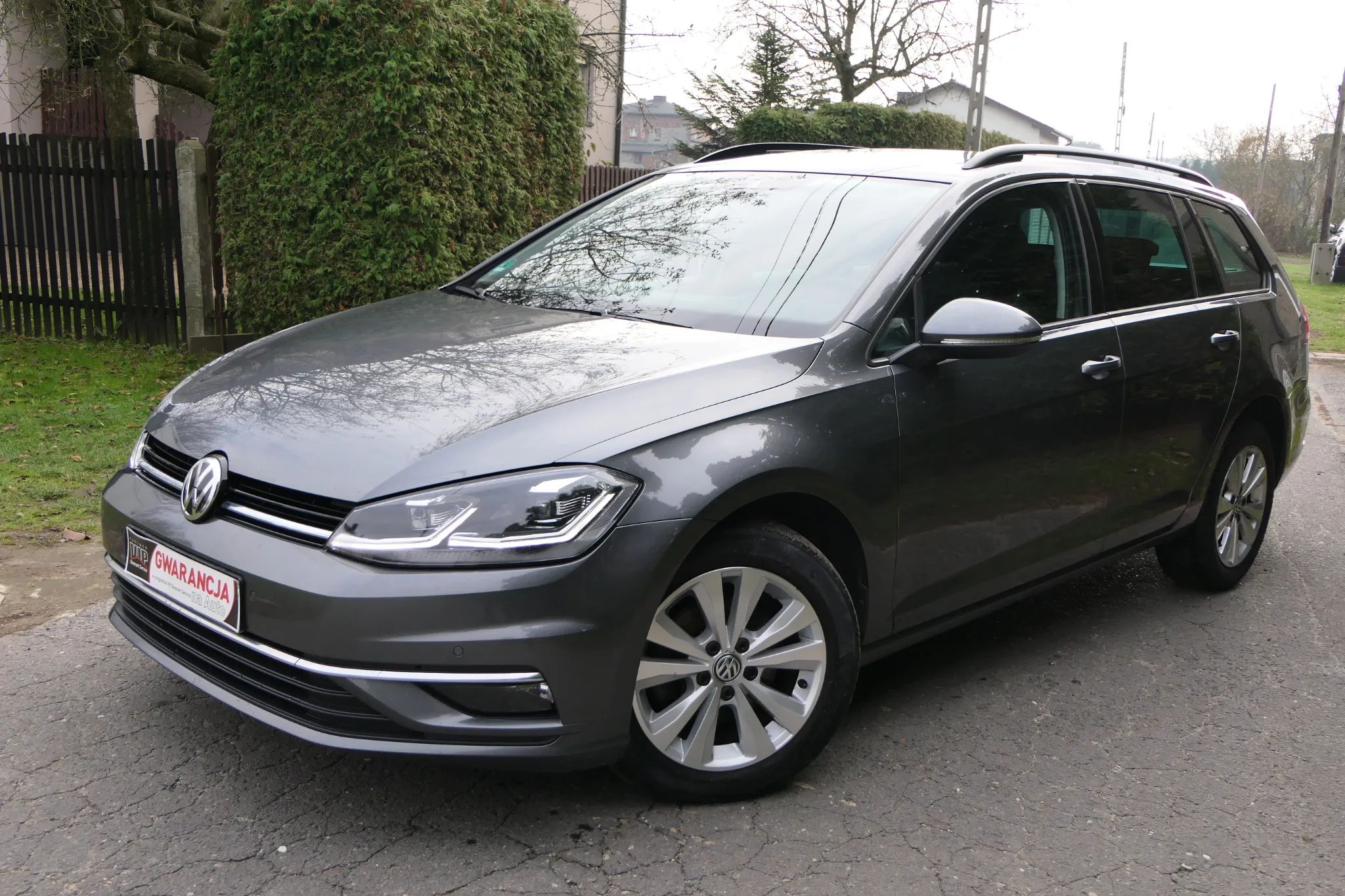 Volkswagen Golf 1.6 TDI (BlueMotion Technology) DSG Comfortline - 1