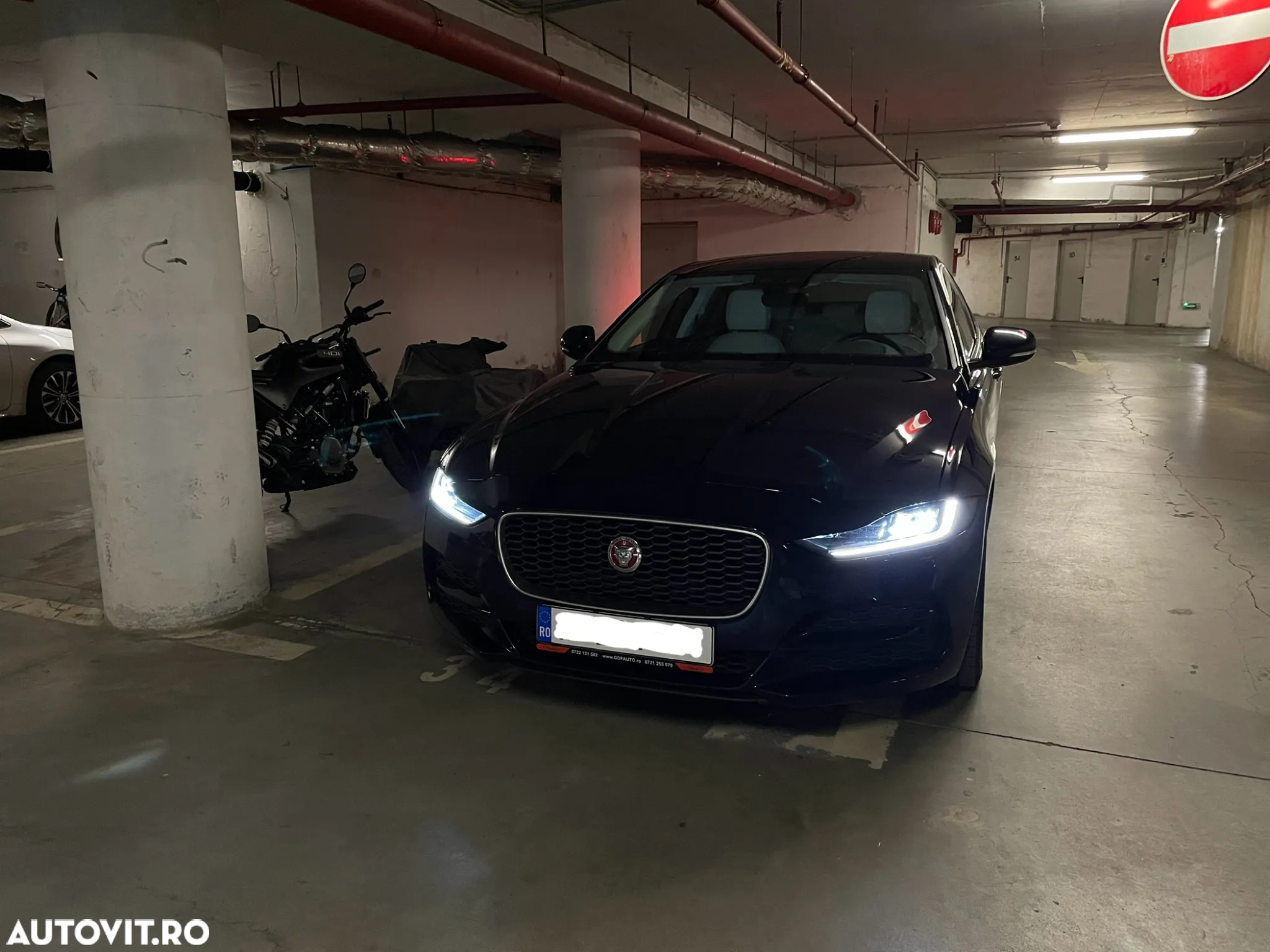 Jaguar XE D180 Aut. SE - 13