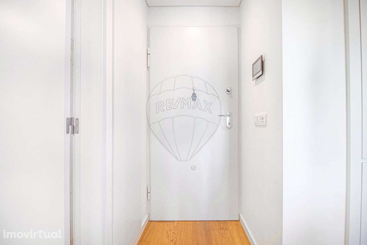 Apartamento T1 para venda - Grande imagem: 2/40