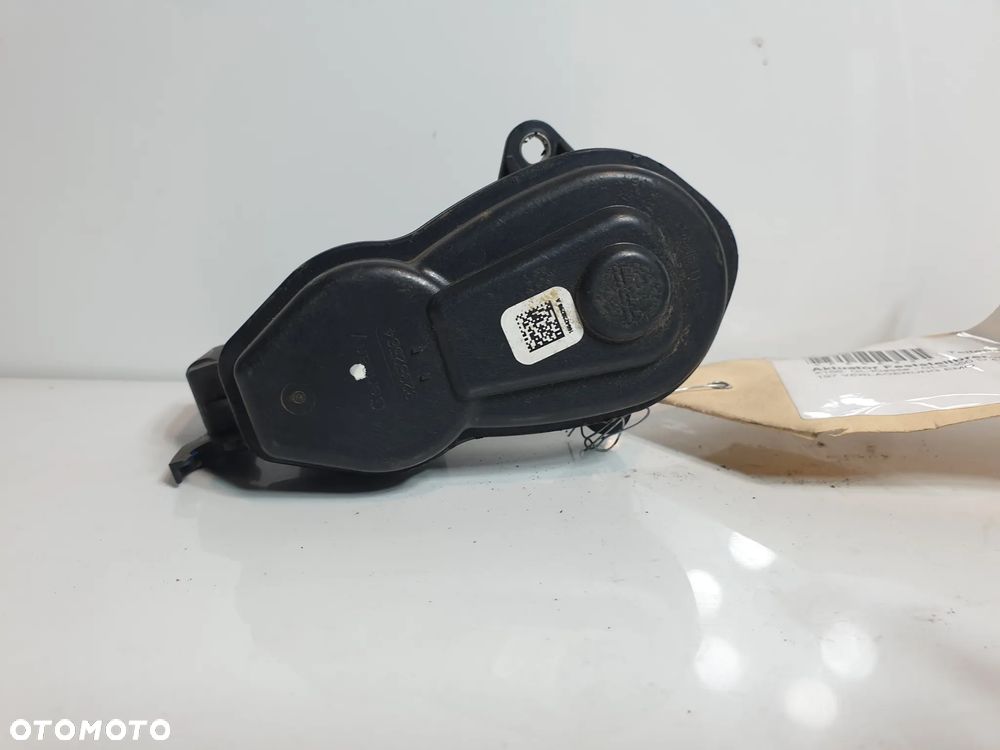 MERCEDES S-KLASA W222 C217 SILNIK ZACISK HAMULCOWY - 5