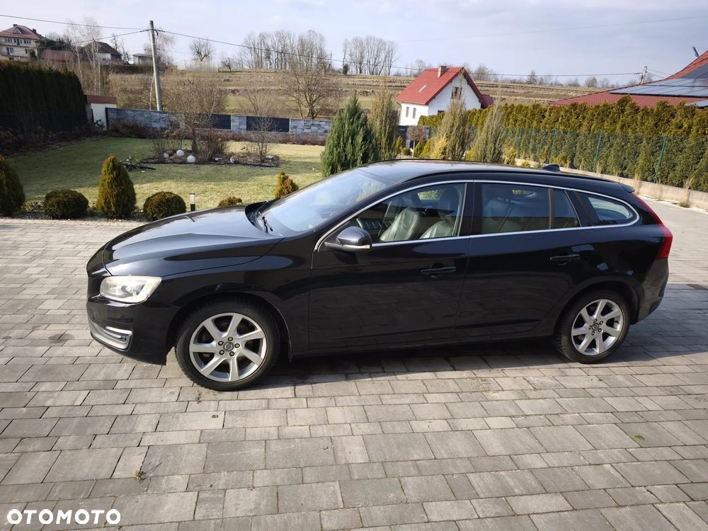 Volvo V60 D2 Geartronic Powershift Momentum - 5
