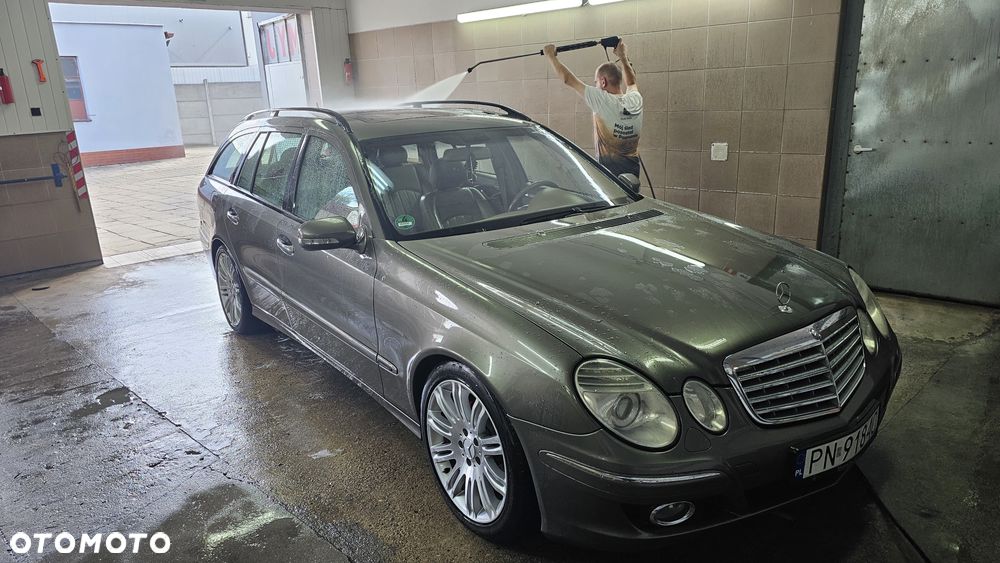 Mercedes-Benz Klasa E - 9