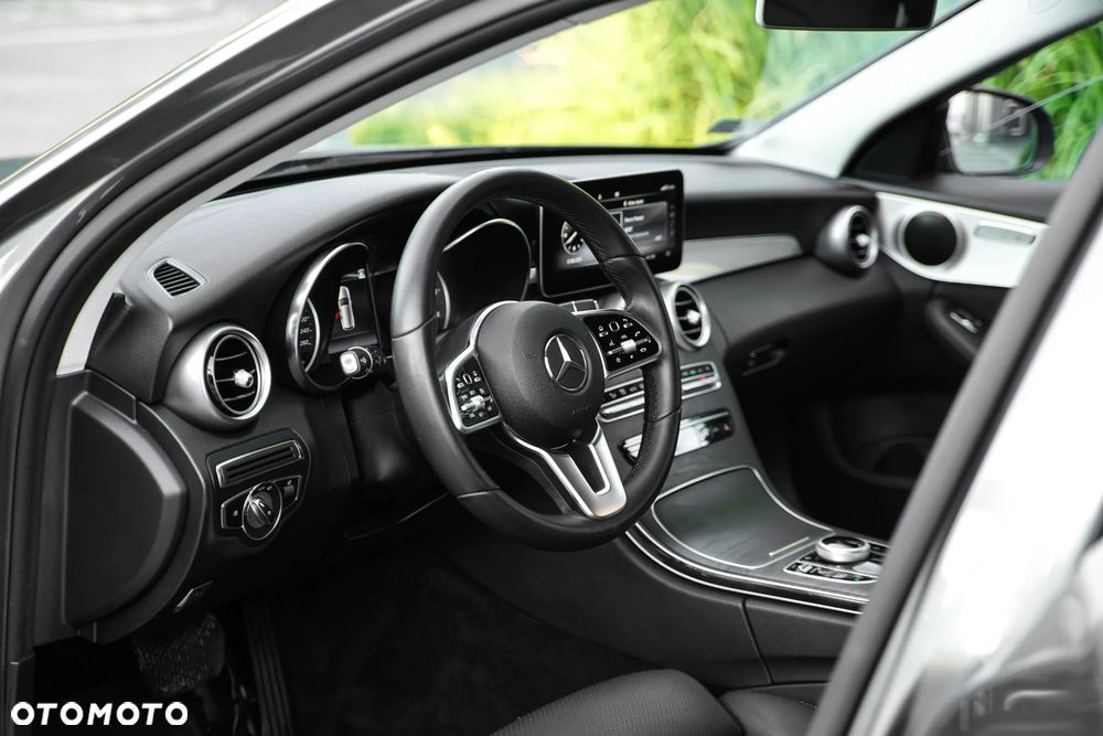 Mercedes-Benz Klasa C 200 d T 9G-TRONIC Avantgarde - 20