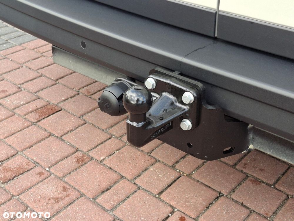 Volkswagen Crafter - 12