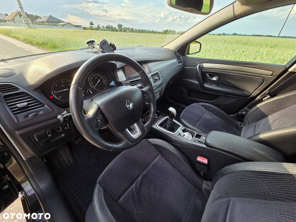 Renault Laguna 1.5 dCi Exception - 6