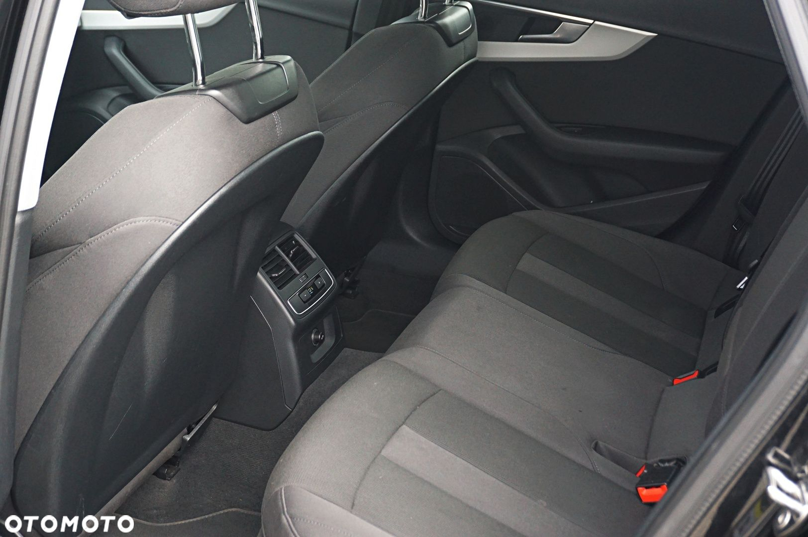 Audi A4 - 8