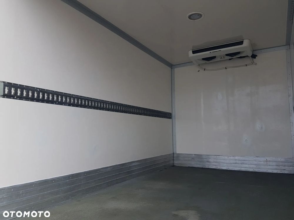 Iveco DAILY 6EP CHŁODNIA MROŹNIA IZOTERMA AGREGAT THERMO KING V-200 MAX GRZANIE ZASILANIE Z SILNIKA + ELEKTRYCZNE - 20