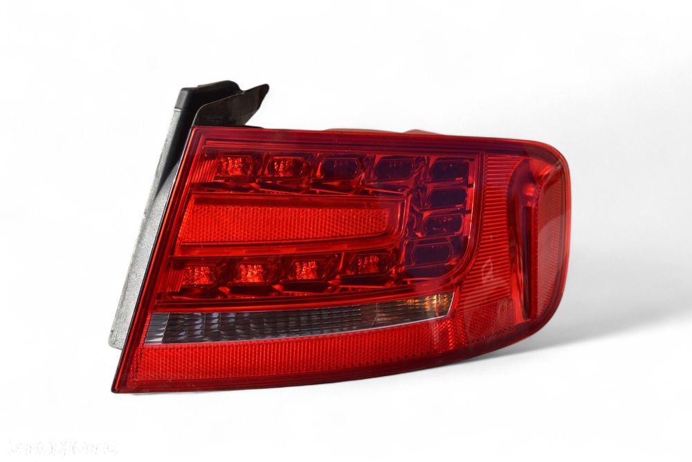 Lampa Prawy Tył AUDI A4 B8 SEDAN EU 8K5945096B - 1
