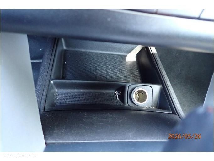 Ford Mondeo 2.0 TDCi Trend PowerShift - 28