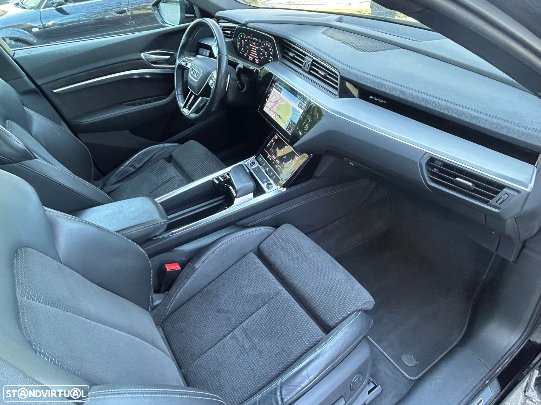 Audi e-tron 50 quattro S line - 16