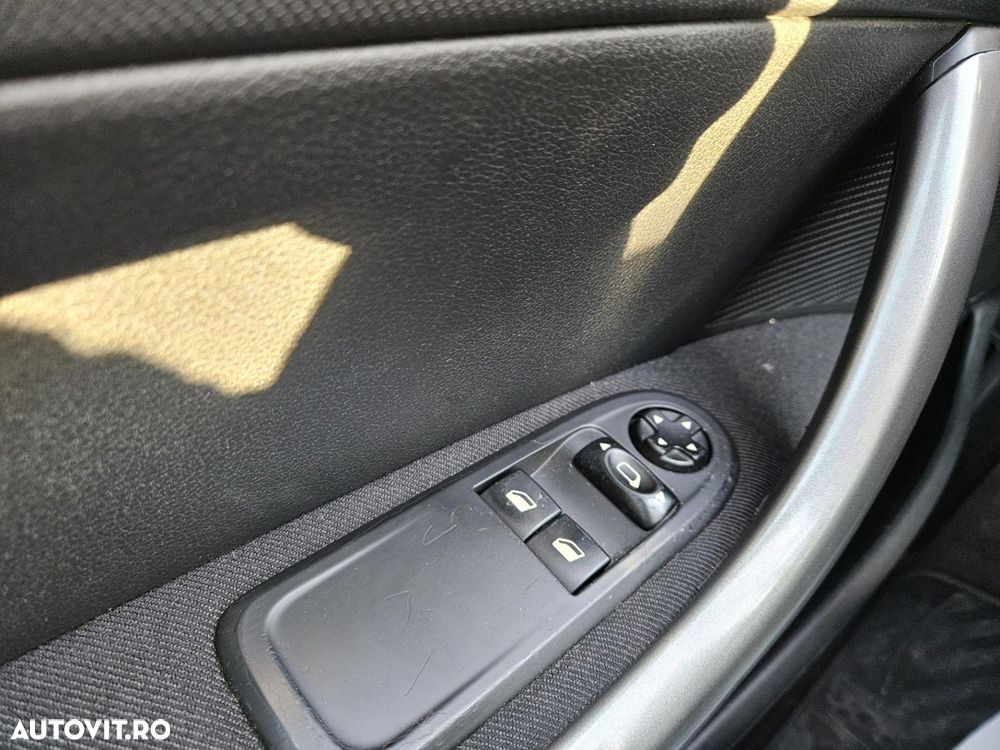 Peugeot 308 HDi FAP 110 Platinum - 8