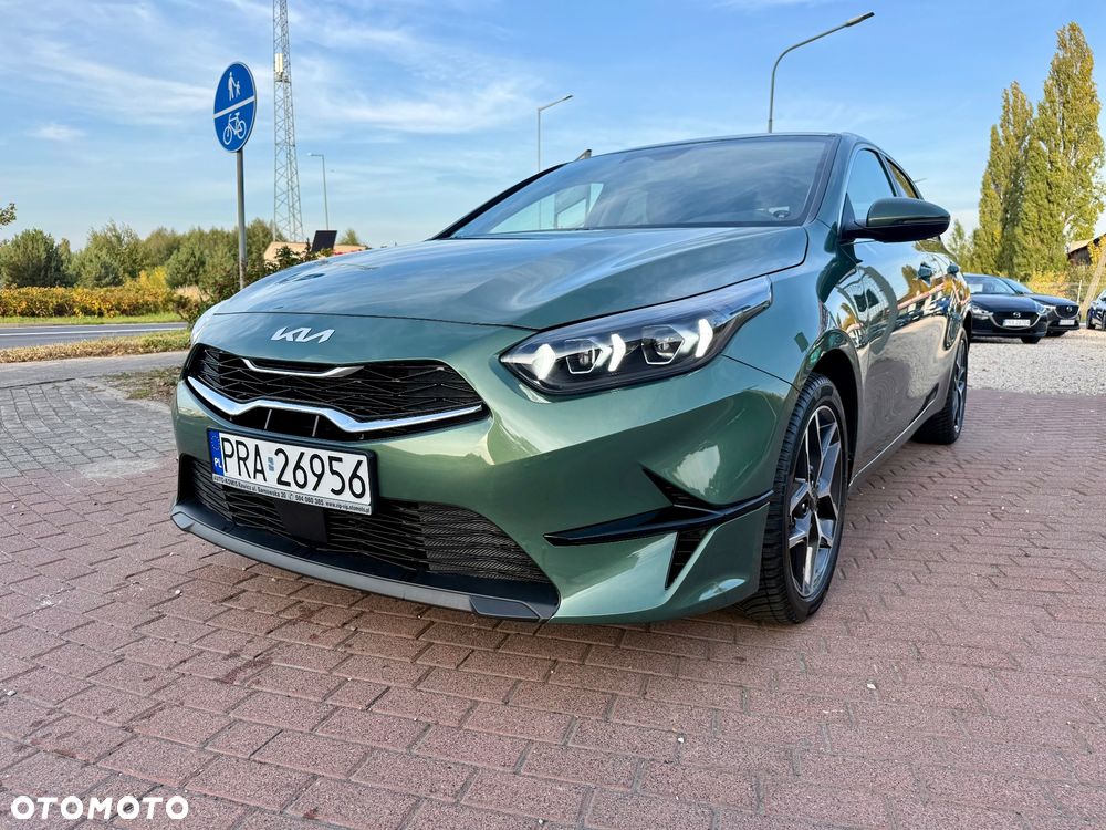 Kia Ceed 1.5 T-GDI DCT7 OPF Platinum - 23