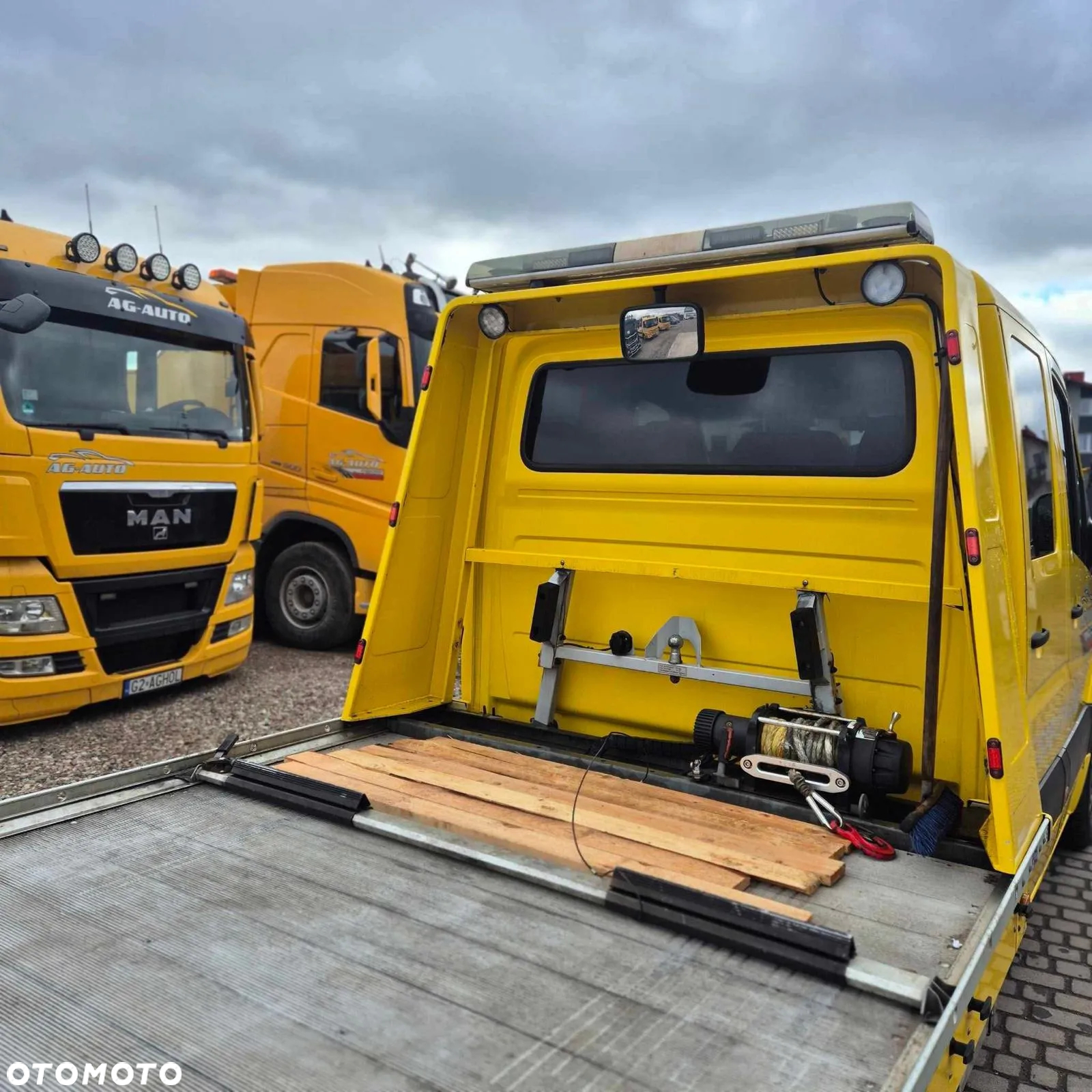 Mercedes-Benz Sprinter - 6