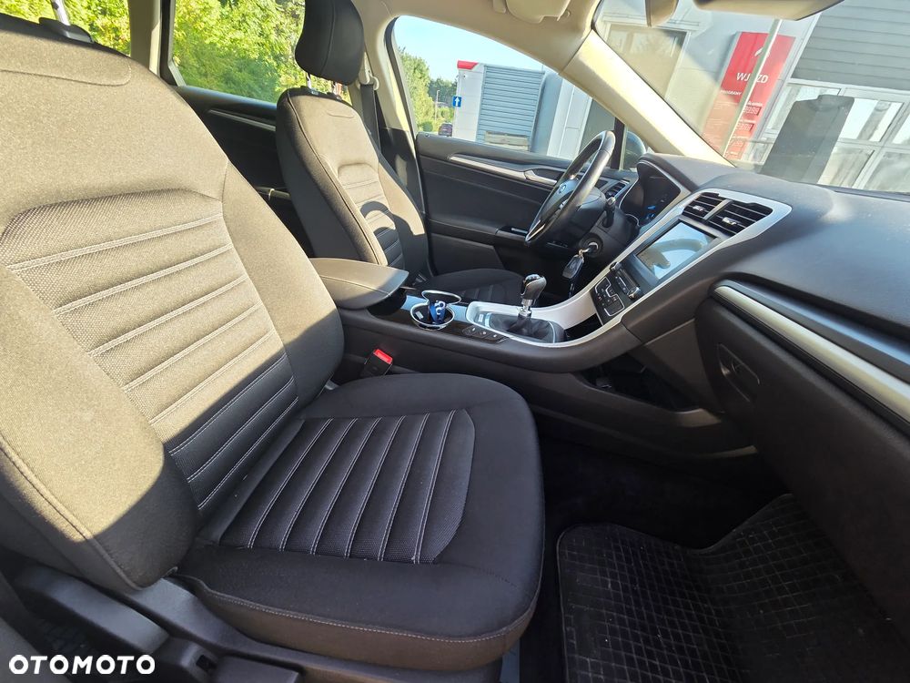 Ford Mondeo 1.5 EcoBoost Edition - 25