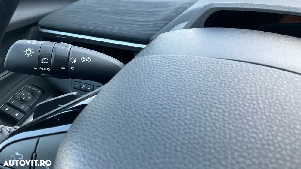 Toyota C-HR 72 kWh Dynamic Long Range - 31